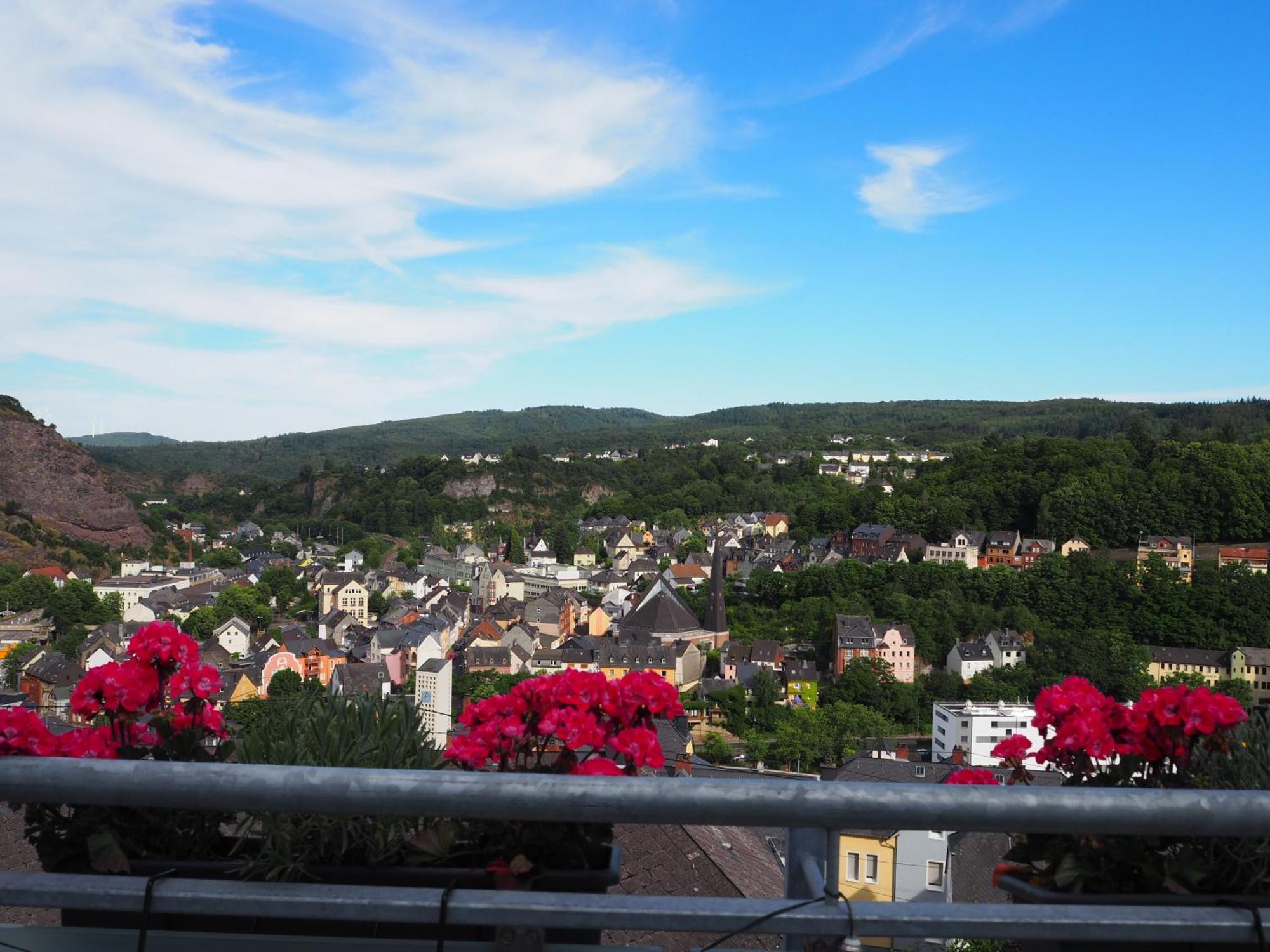 Apartment Schlossblick - Top location Idar-Oberstein Exterior foto